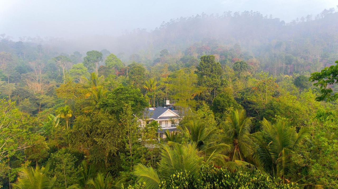 Alencherry Plantation Homestay Thekkady Exterior foto